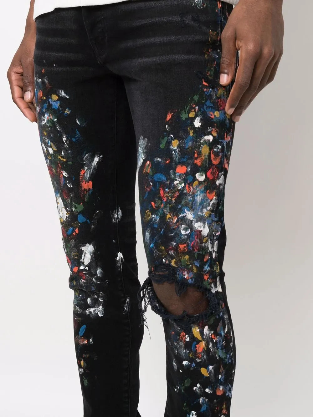 AMIRI skinny jeans con estampado de salpicaduras de pintura | Image 5