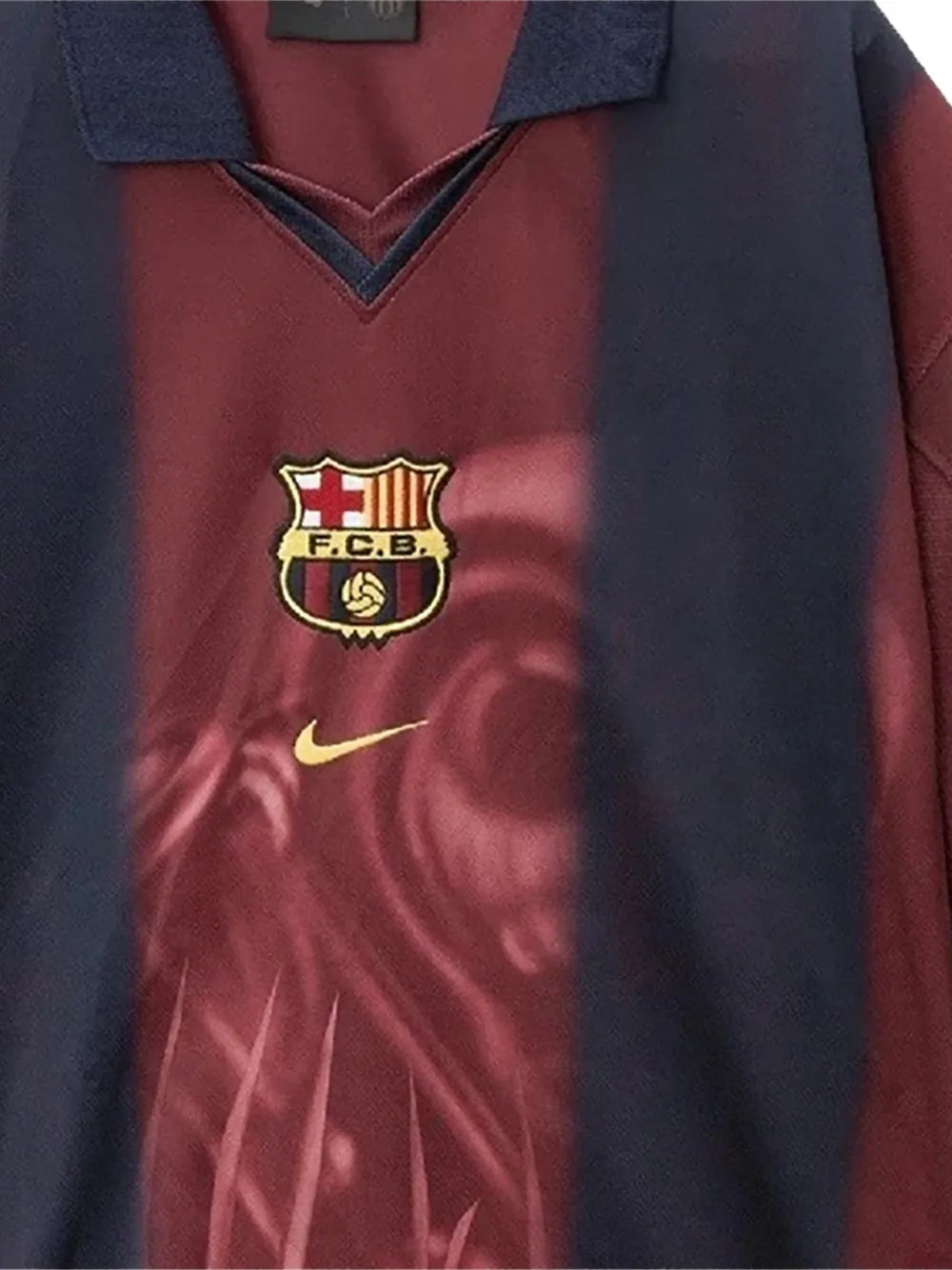 Travis Scott playera Home Skeleton en colaboración con Nike FC Barcelona | Playeras | Image 2